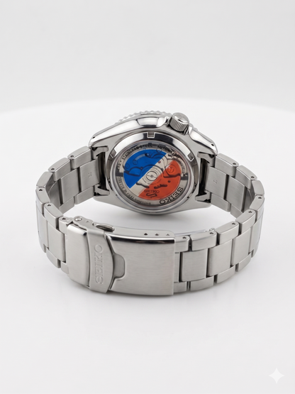 SEIKO WHITE PEPSI SRPL99K1 SILVER DIAL - MEN'S AUTOMATIC