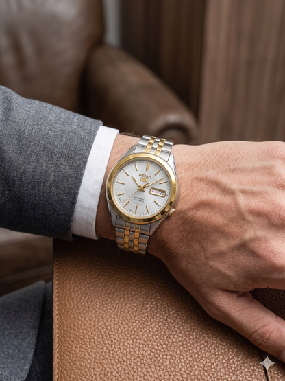 SEIKO 5 21 JEWELS SNKL24K1 WHITE DIAL - MEN'S AUTOMATIC